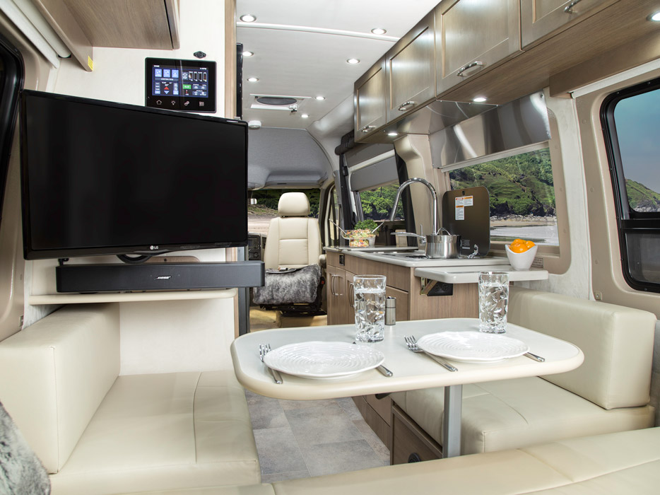 Plateau FL : Pleasure-Way Industries: Manufacturer Of Class B Motorhomes